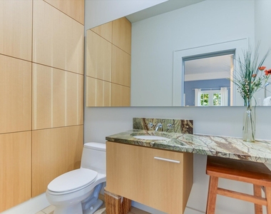 2109 Nickerson St - Photo Thumbnail 16