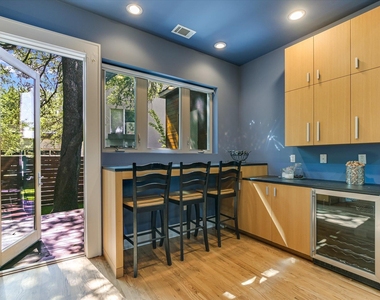 2109 Nickerson St - Photo Thumbnail 7