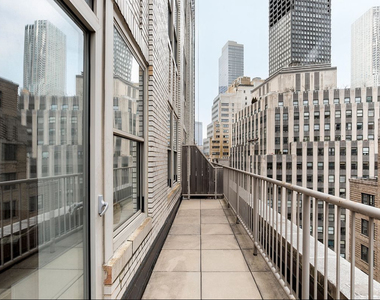 116 John Street - Photo Thumbnail 4