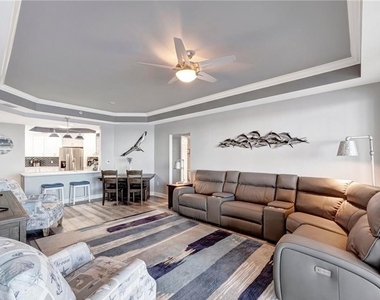 2745 1st Street - Photo Thumbnail 6