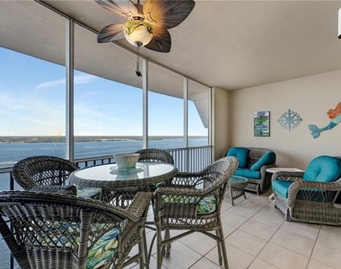 2745 1st Street - Photo Thumbnail 13