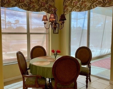 9053 Prosperity Way - Photo Thumbnail 8