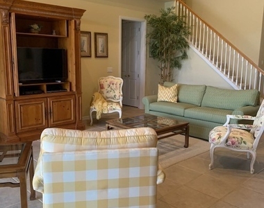 9053 Prosperity Way - Photo Thumbnail 4