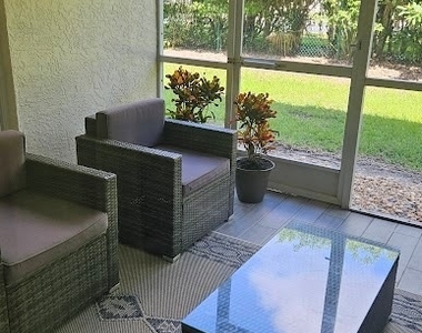 7756 Jewel Lane - Photo Thumbnail 16