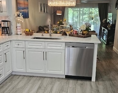 7756 Jewel Lane - Photo Thumbnail 5