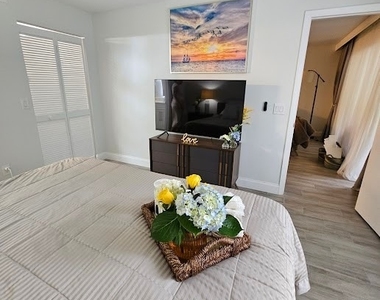 7756 Jewel Lane - Photo Thumbnail 19