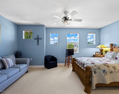 6840 Ascot Drive - Photo Thumbnail 18