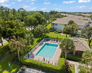 6840 Ascot Drive - Photo Thumbnail 23