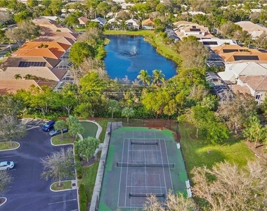 1001 Arbor Lake Drive - Photo Thumbnail 31