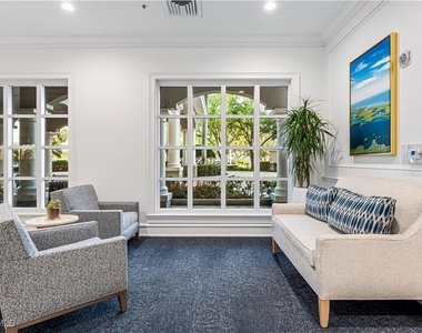1001 Arbor Lake Drive - Photo Thumbnail 24