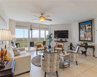 1001 Arbor Lake Drive - Photo Thumbnail 13