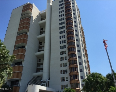 4251 Gulf Shore Boulevard N - Photo Thumbnail 9