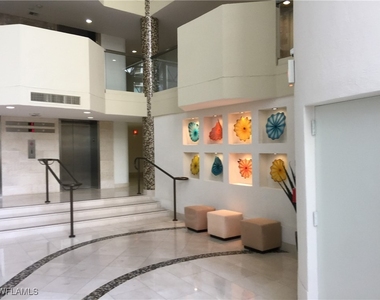 4251 Gulf Shore Boulevard N - Photo Thumbnail 7