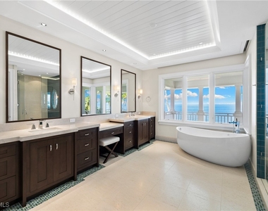 1270 Gulf Shore Boulevard S - Photo Thumbnail 17
