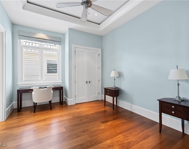 1270 Gulf Shore Boulevard S - Photo Thumbnail 9