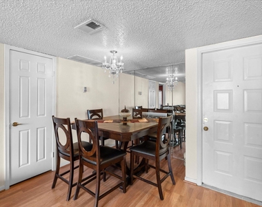 2830 S Bartell Drive - Photo Thumbnail 1