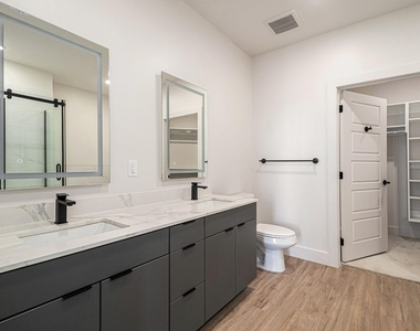1801 Smith Street - Photo Thumbnail 13
