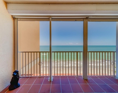 16550 Gulf Boulevard - Photo Thumbnail 29