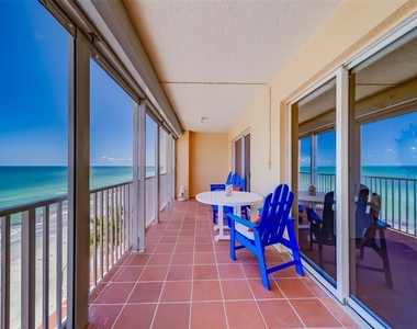 16550 Gulf Boulevard - Photo Thumbnail 30
