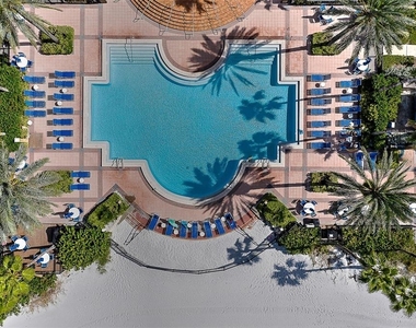 16550 Gulf Boulevard - Photo Thumbnail 1