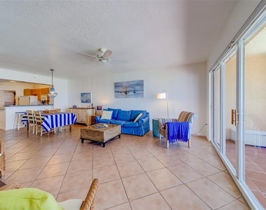 16550 Gulf Boulevard - Photo Thumbnail 7