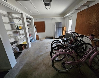 6442 Colonial Drive - Photo Thumbnail 22