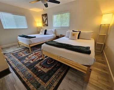 6442 Colonial Drive - Photo Thumbnail 8