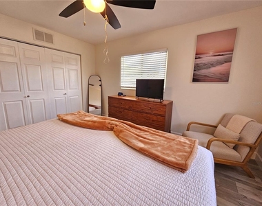 6442 Colonial Drive - Photo Thumbnail 14