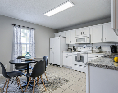 29 Middleton Court - Photo Thumbnail 1