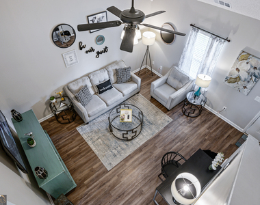 29 Middleton Court - Photo Thumbnail 3