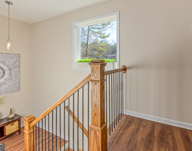 27 W Ridge Drive Se - Photo Thumbnail 5