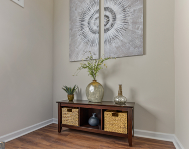 27 W Ridge Drive Se - Photo Thumbnail 4