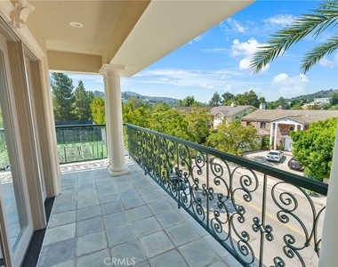 2784 Deep Canyon Drive - Photo Thumbnail 34