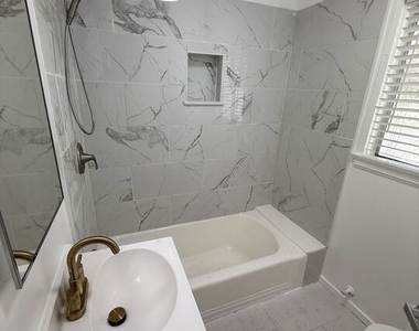 1543 11th Street - Photo Thumbnail 8