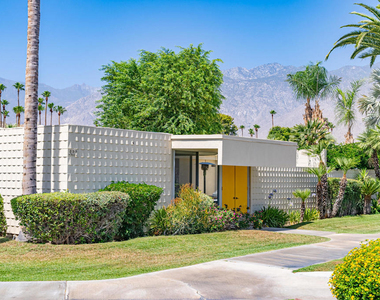 322 Desert Lakes Drive - Photo Thumbnail 1