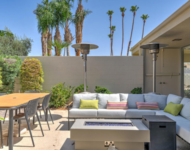 322 Desert Lakes Drive - Photo Thumbnail 27