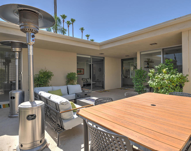 322 Desert Lakes Drive - Photo Thumbnail 26