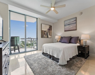 3100 N Ocean Drive - Photo Thumbnail 20