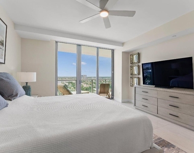 3100 N Ocean Drive - Photo Thumbnail 16