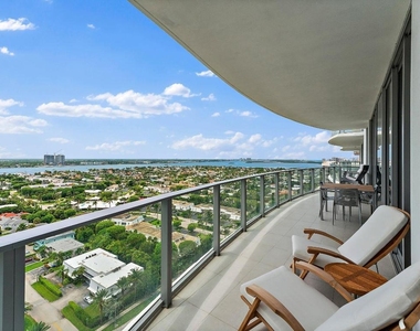 3100 N Ocean Drive - Photo Thumbnail 13