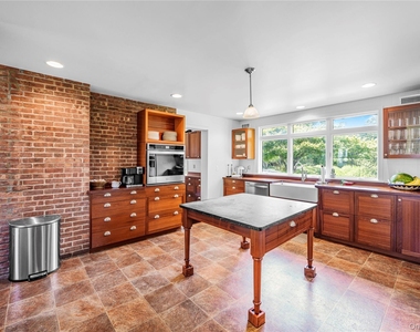 5 Thorn Hedge Road - Photo Thumbnail 17