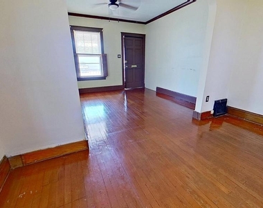 607 3rd Street - Photo Thumbnail 2