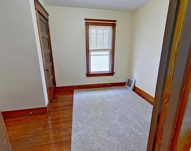 607 3rd Street - Photo Thumbnail 8