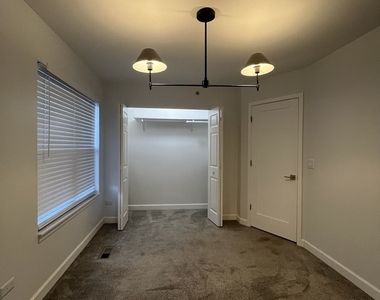 3951 W Ainslie Street - Photo Thumbnail 15