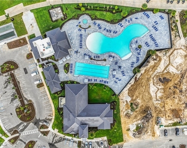 43060 Greenway Boulevard - Photo Thumbnail 24