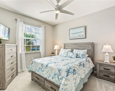 43060 Greenway Boulevard - Photo Thumbnail 10