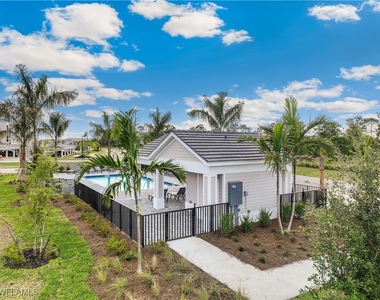 43060 Greenway Boulevard - Photo Thumbnail 16