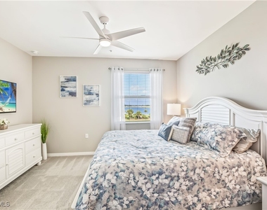 43060 Greenway Boulevard - Photo Thumbnail 9