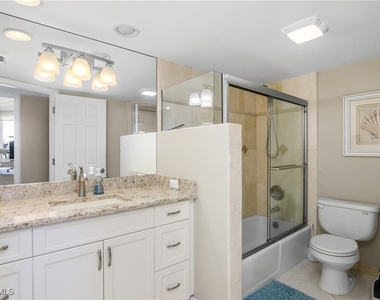 4005 Gulf Shore Boulevard N - Photo Thumbnail 16