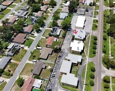 1050 62nd Ave South - Photo Thumbnail 6